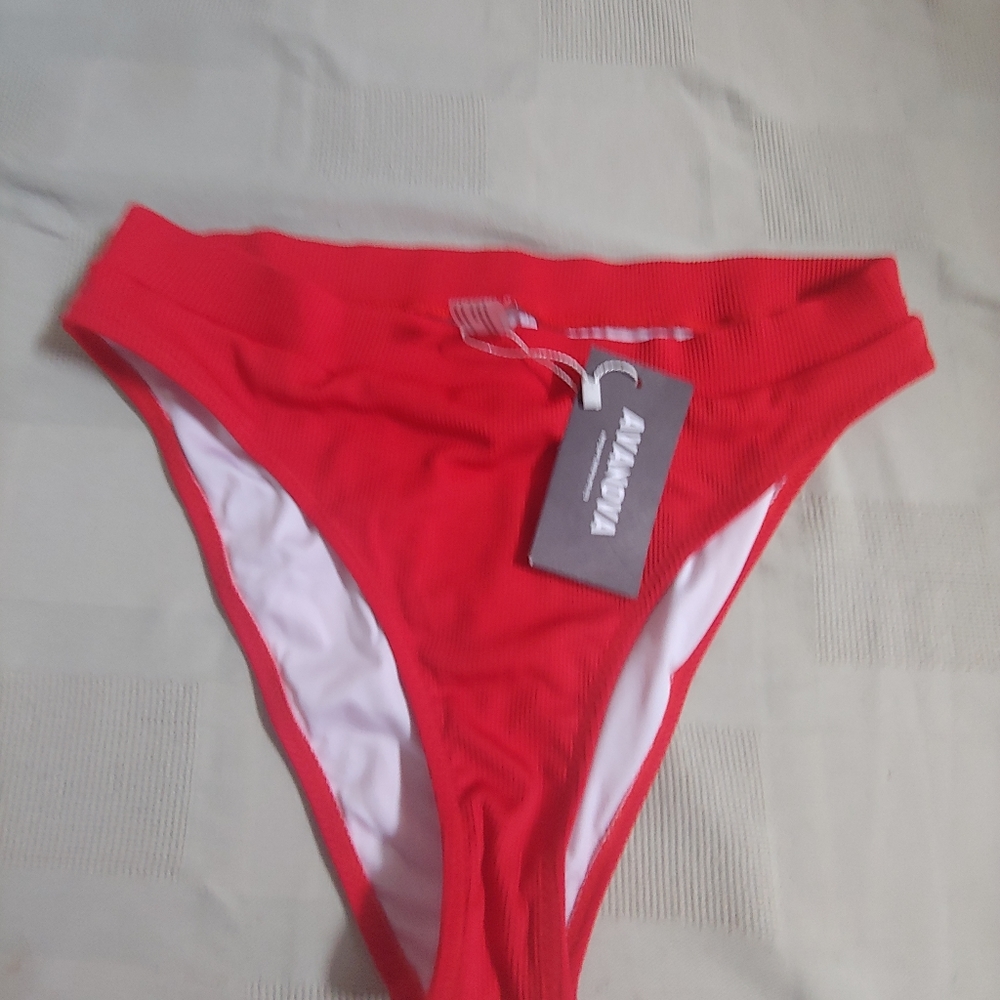 Women's new avanova bikini bottoms size MEDIUM